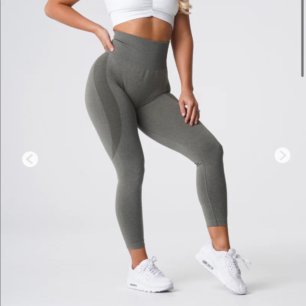 Khaki Green Contour Seamless Leggings